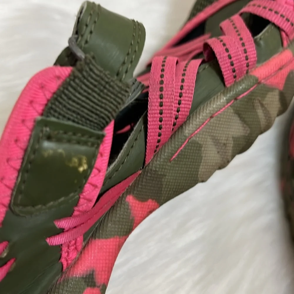 Jambu Army Green Pink Water Shoes Sandals